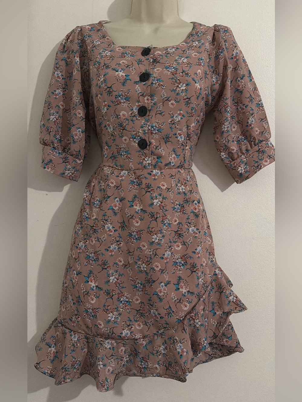 Floral Puff-Sleeve Midi Dress in Dusty Rose